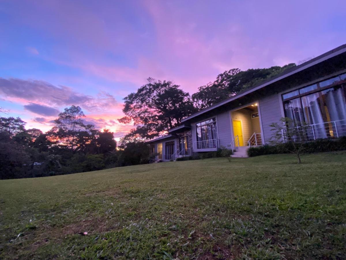 Yerbabuena Lodge Monteverde Buitenkant foto
